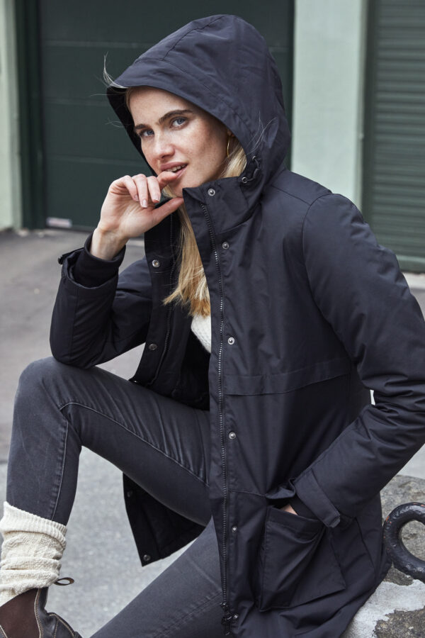 Lindy - Image 2
