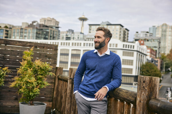Oakville V-neck Men - Image 3