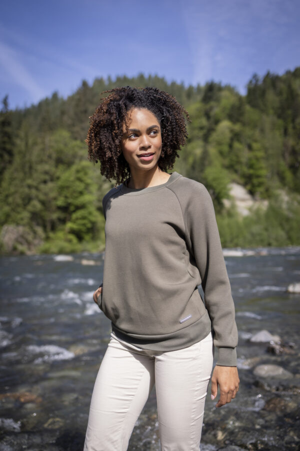 Pemberton Crewneck Ladies - Image 4