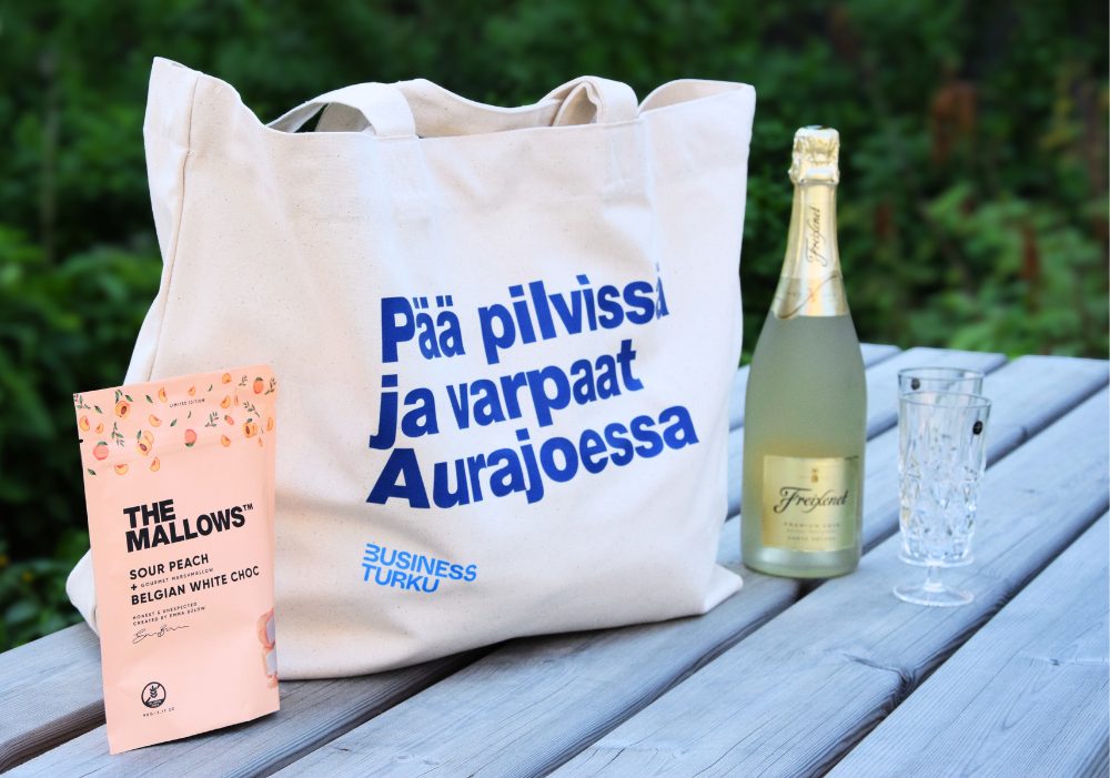 Hyvän kesälahjan hinta on noin 100 euroa.