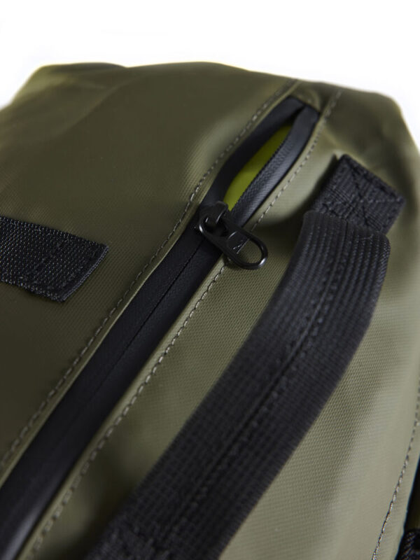 ADV Entity Travel Backpack 25 L - Kuva 4