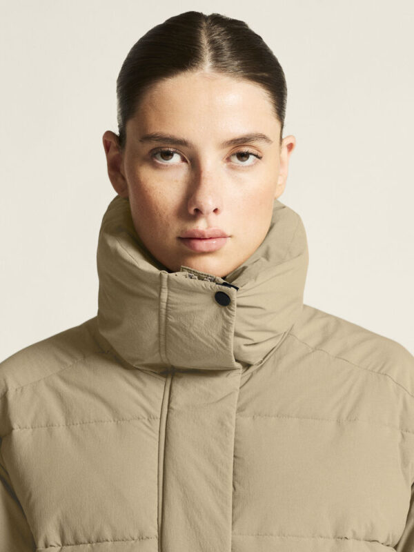 Urban Long Padded Coat W - Kuva 11